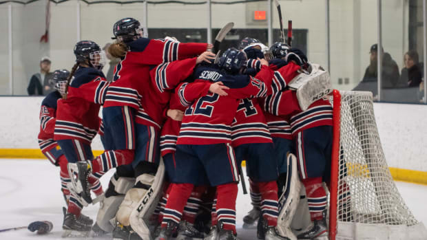 Orono girls vs Holy Angels Feb17-23 Earl Ebensteiner49